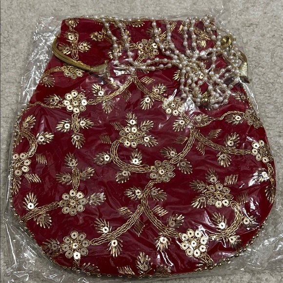 Red Embroidered Velvet Drawstring Bag - Picture 7 of 7